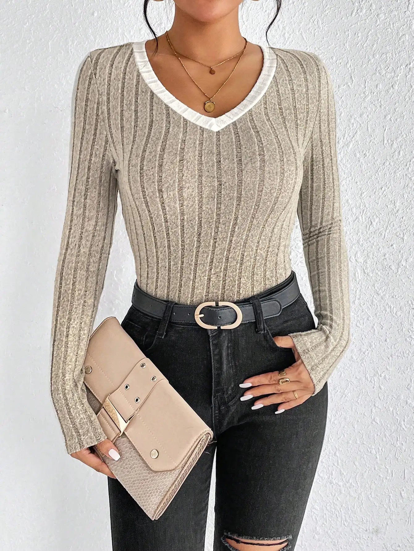 Women's V-neck Knitted Long Sleeve Top