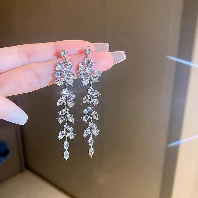 Leaf Flower Stud Pearl Earrings