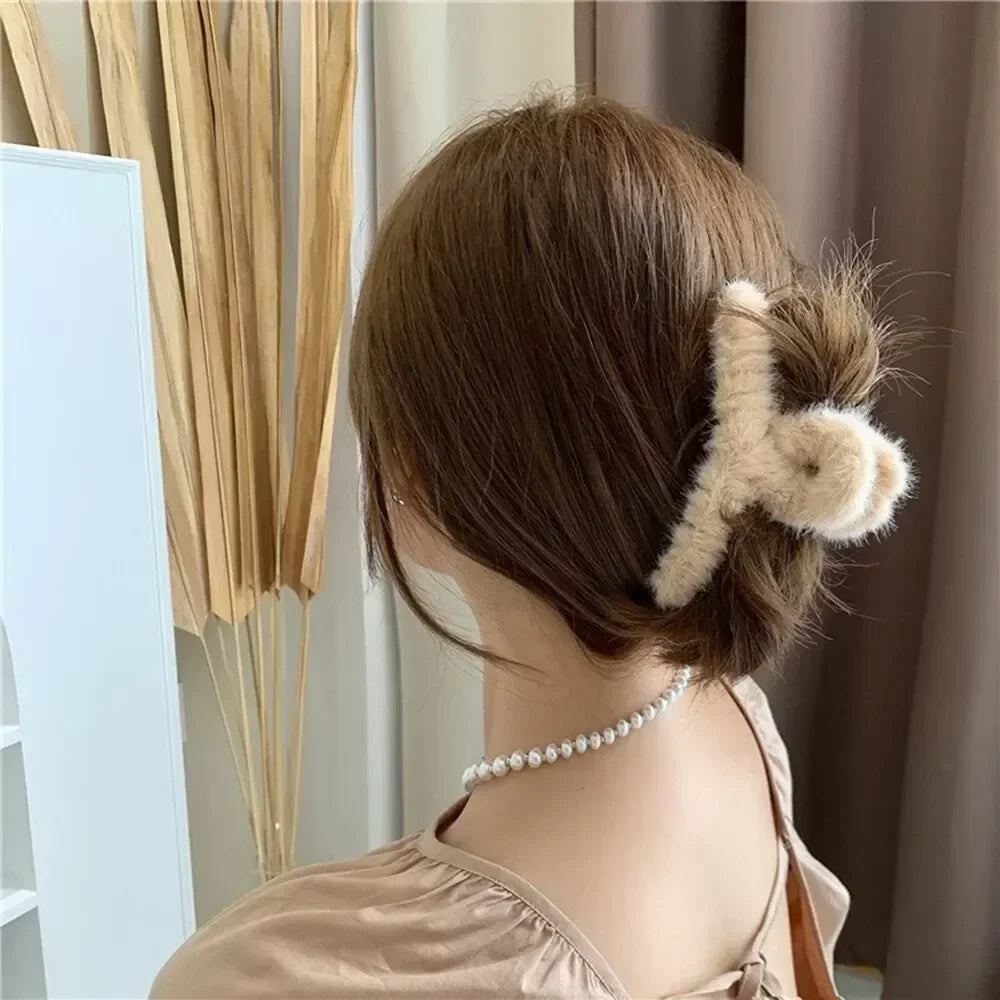 4Pcs Plush Hair Claw Clip
