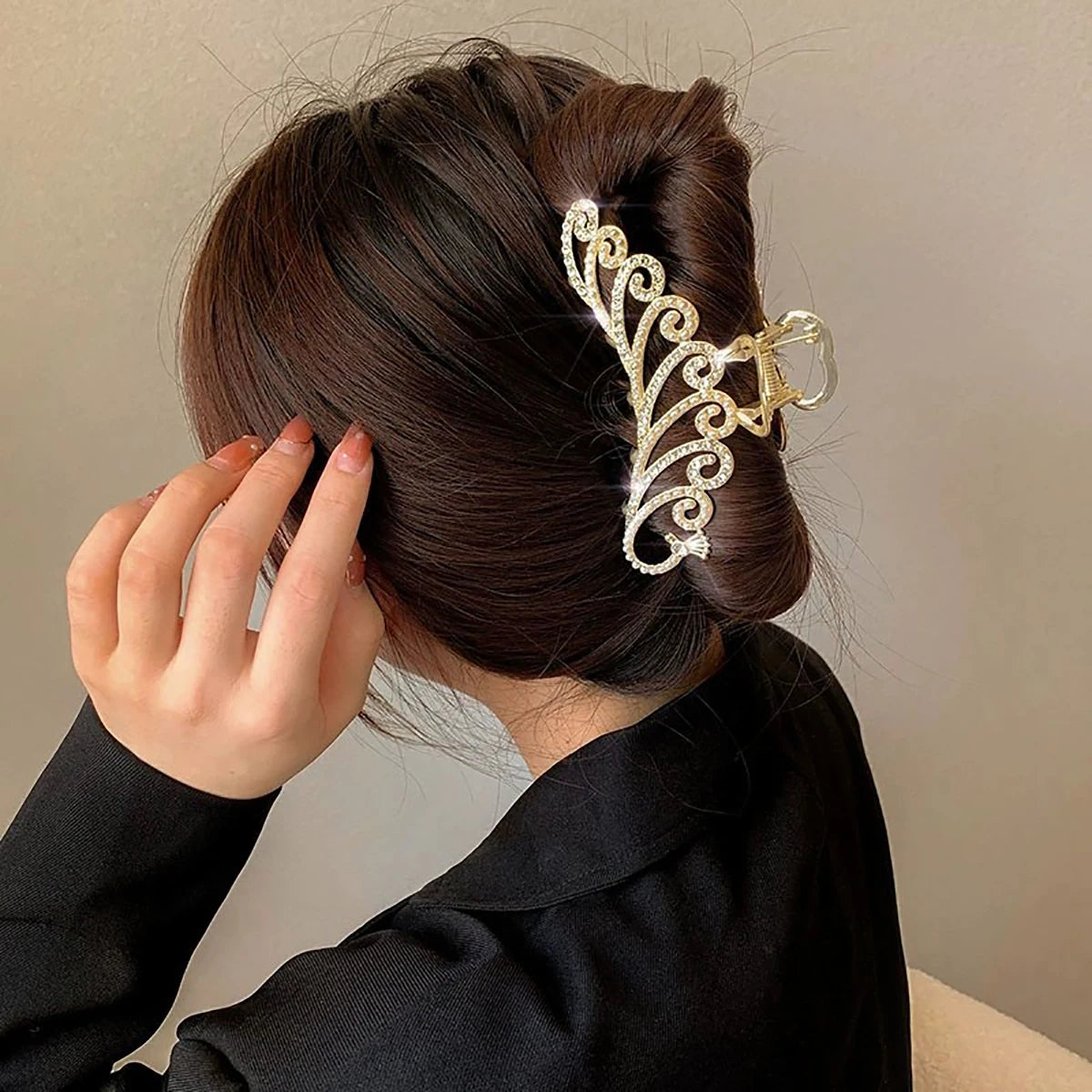 Elegant Gold Hair Clip