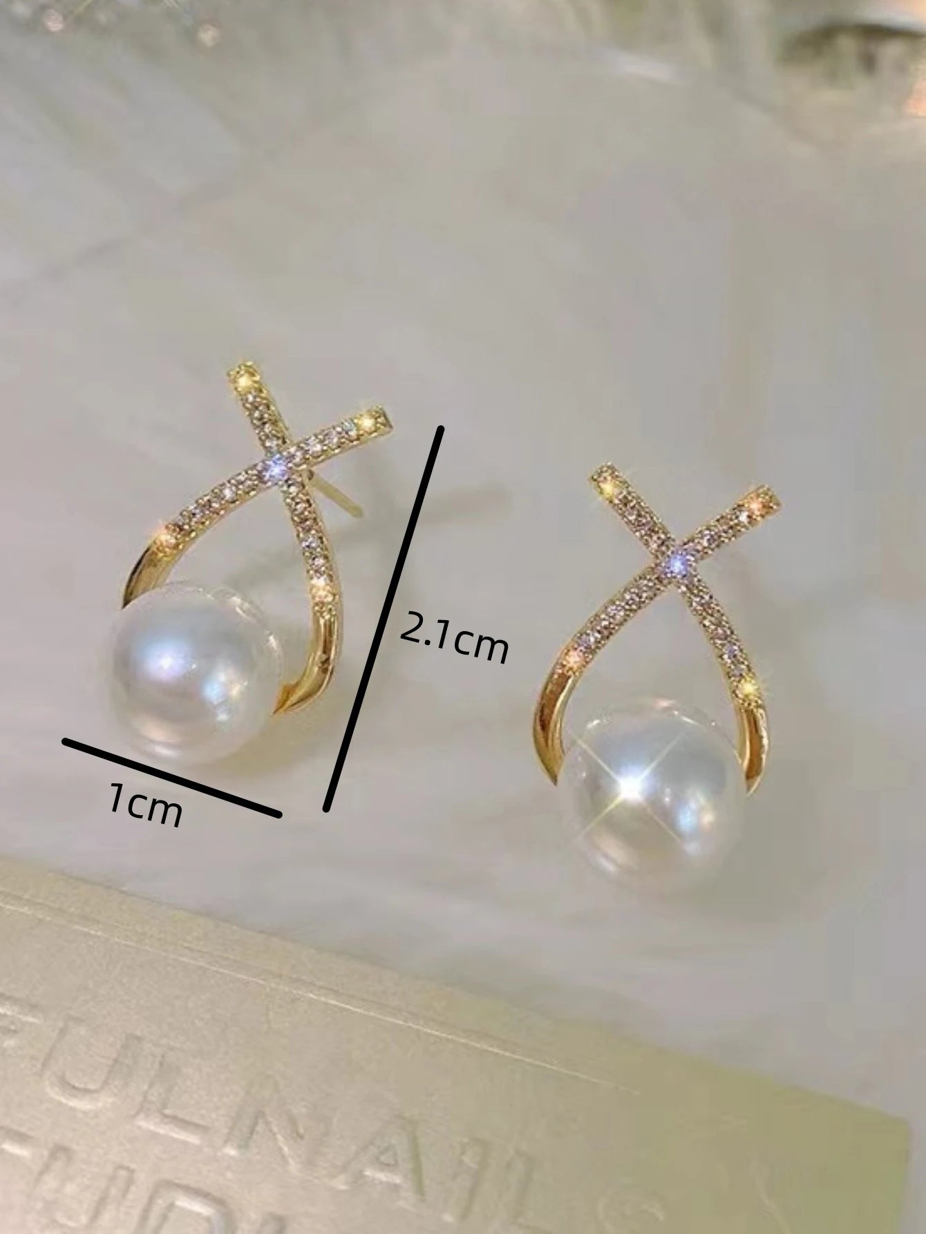 Women's Pearl Earrings