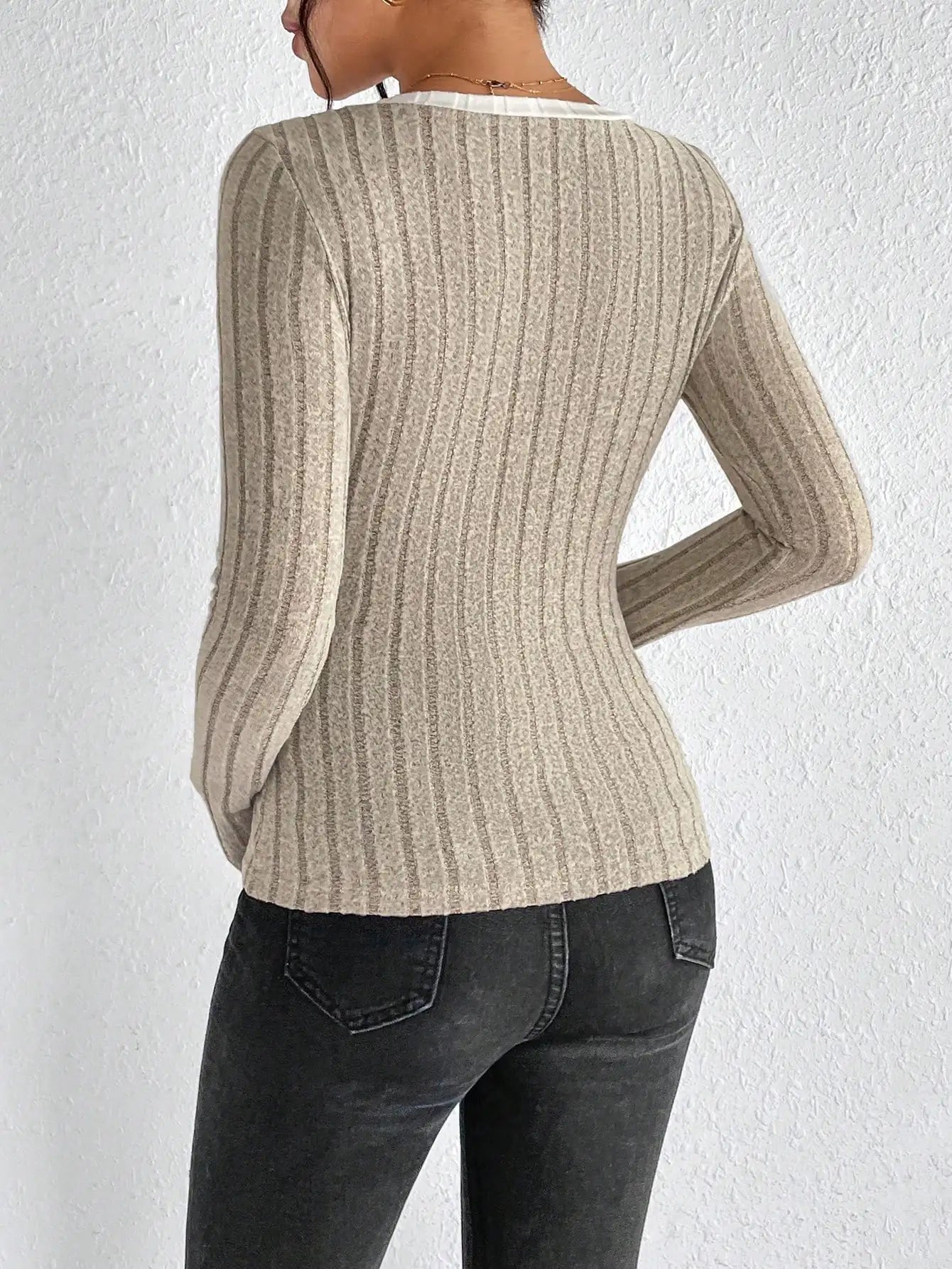 Women's V-neck Knitted Long Sleeve Top