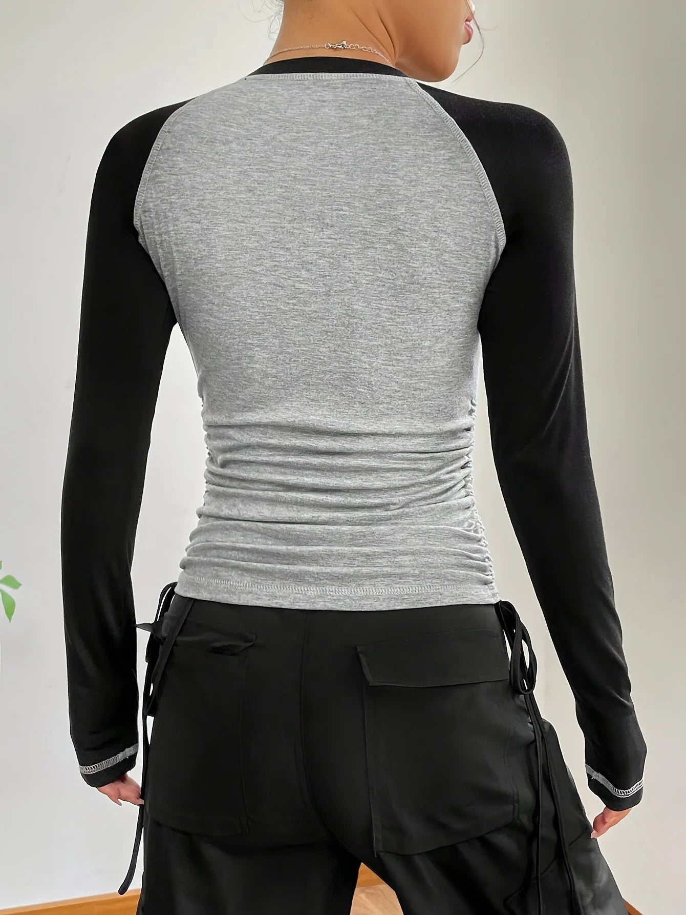 Women's Long Sleeve Slim Fit Tee