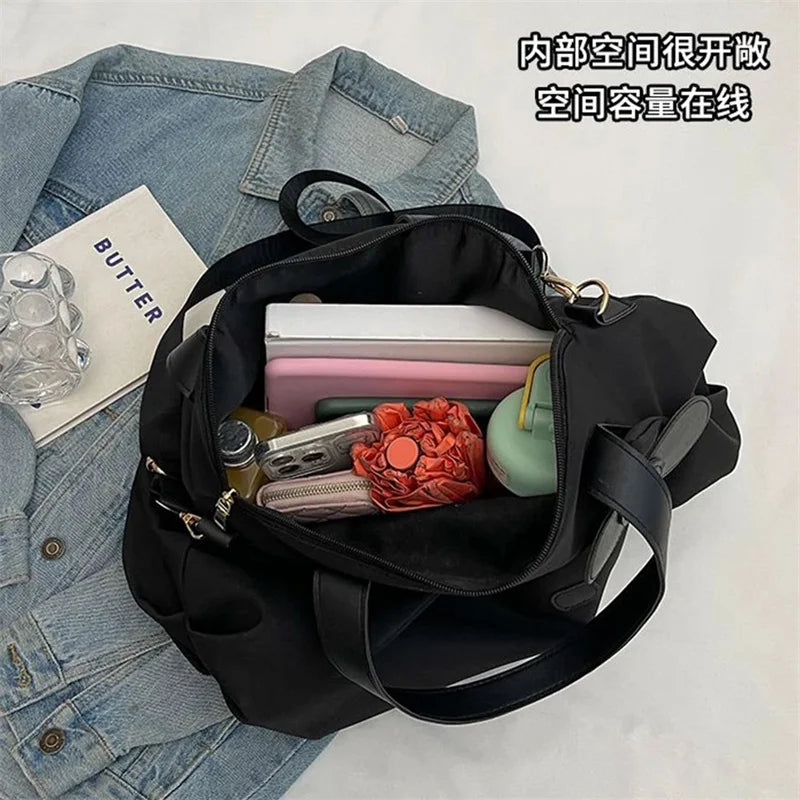 Sanrio Hello Kitty Travel Bag
